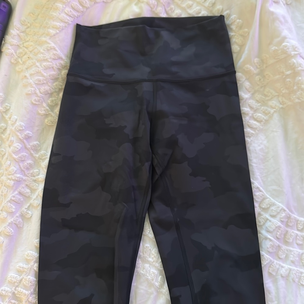 Lululemon Wunder Under